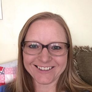 Meet your Posher, Traci