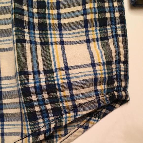NWT The Children's Place plaid button up. - Picture 2 of 2