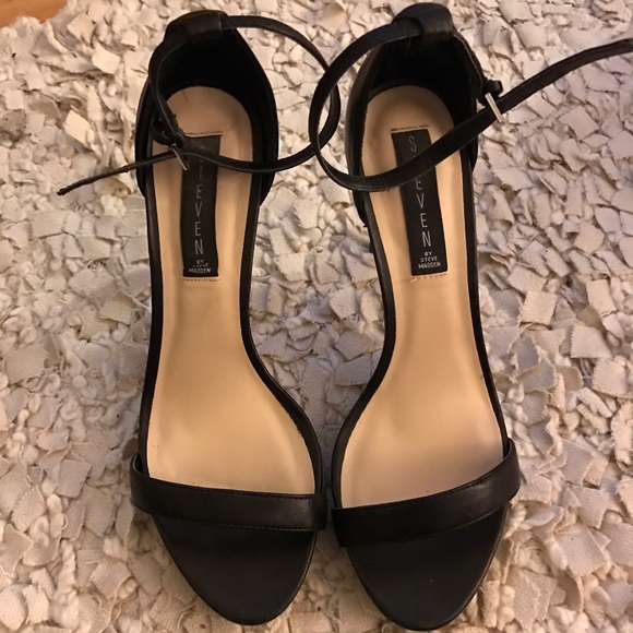 Steve by Steve Madden black heels