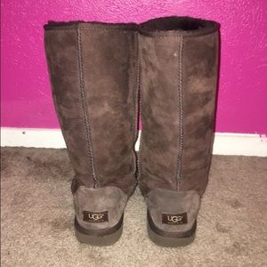 Dark brown uggs