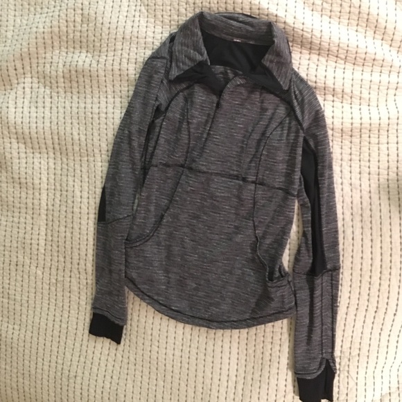 Lululemon running top