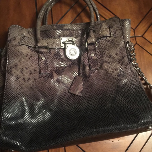 Michael Kors - Picture 3 of 3