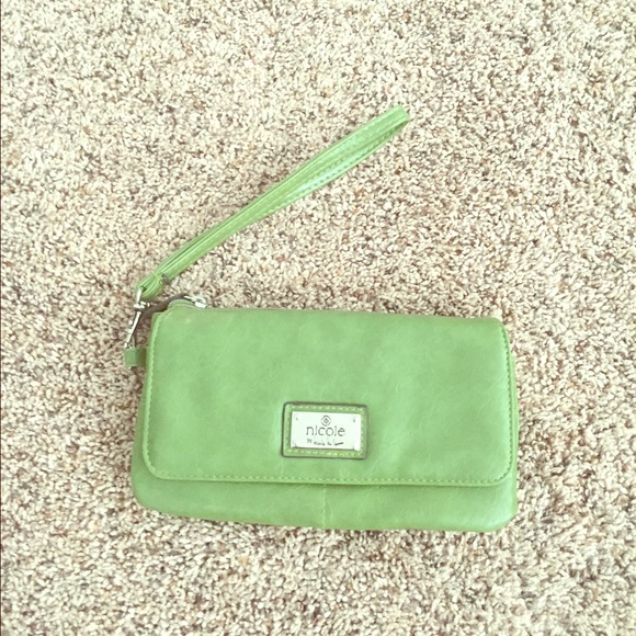 Green Wallet