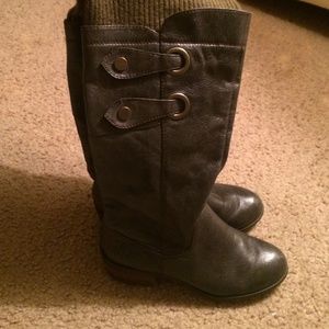 Gray Steve Madden boot