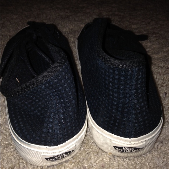 Women's Black Vans - Picture 3 of 4