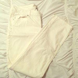American Eagle White Stretch Straight Leg Jeans