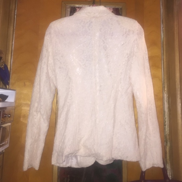 Manifesto Lace Cream Blazer - Picture 2 of 3