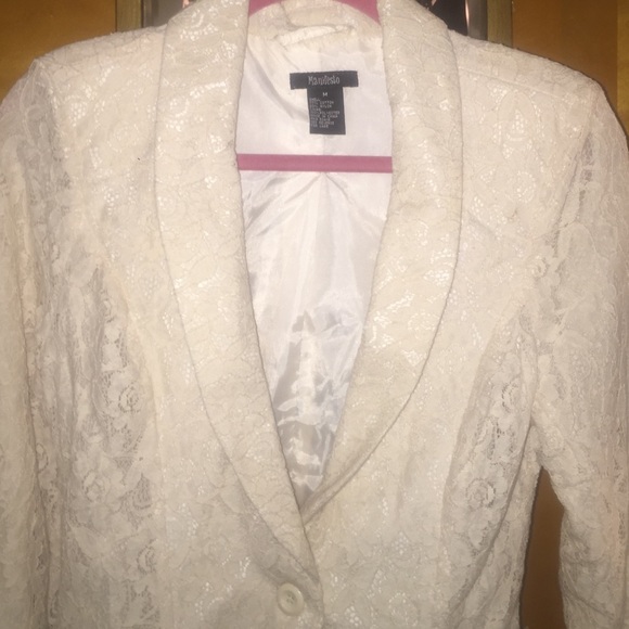 Manifesto Lace Cream Blazer - Picture 3 of 3