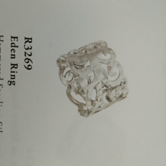 Ring - Picture 1 of 1