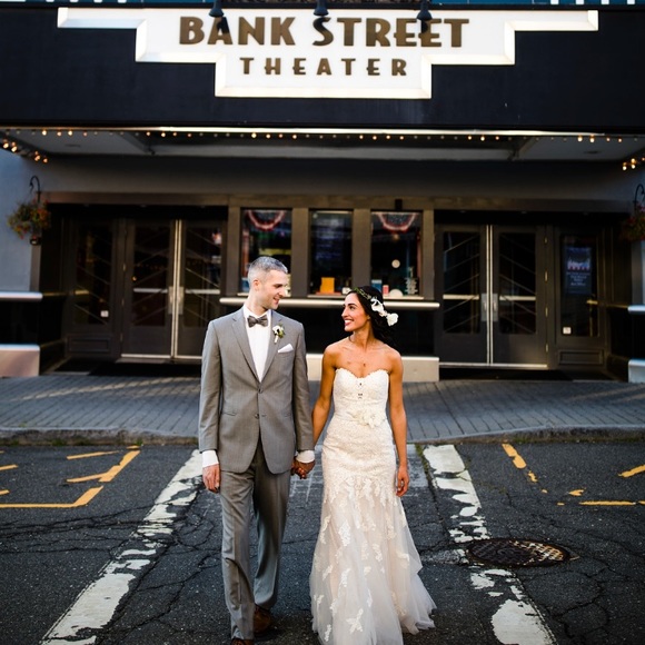 Meet your Posher, Olivia - Picture 4 of 11