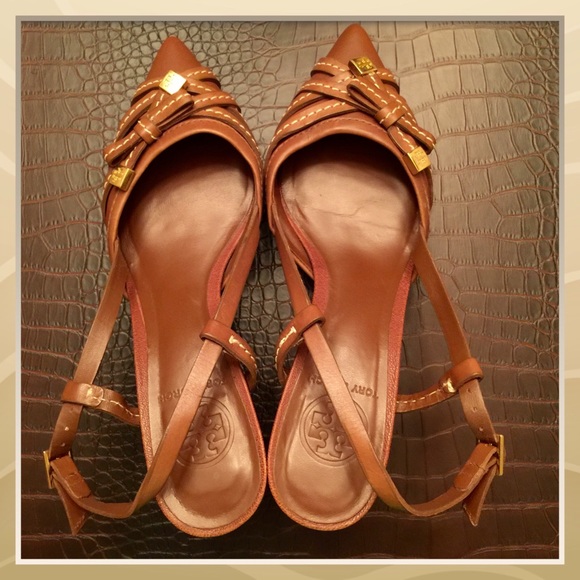 Tory Burch pointed-toe pumpsππ» - Picture 2 of 6