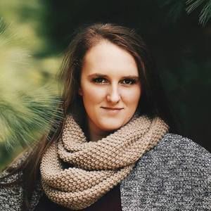 Meet your Posher, Arabella