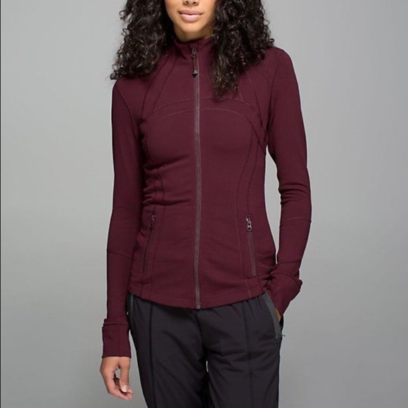 SOLD Lululemon define jacket 4