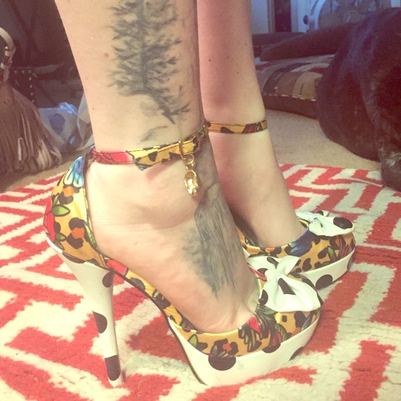 Colorful Pumps!