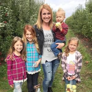 Meet your Posher, Bethanny