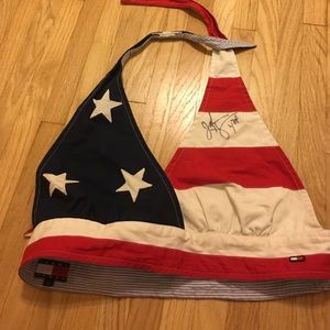 90s Aliyah Tommy Crop