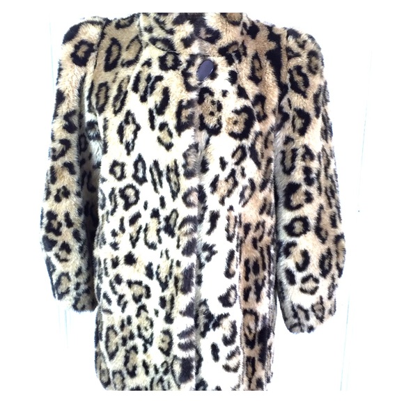 Faux leopard fur coat