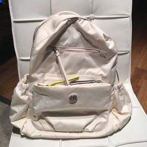 Lululemon back to class backpack