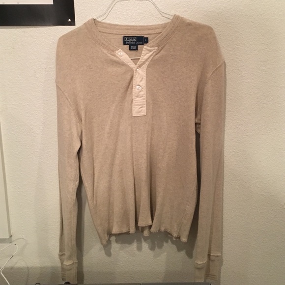 Tan Henley