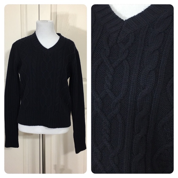 J. Crew Sweaters - J. Crew cable knit V neck sweater