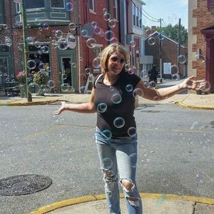 Meet your Posher, Ashley