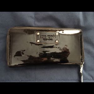 Kate spade patten Leather wallet