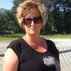 Meet your Posher, Karin