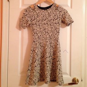 Last chance 🎈TOPSHOP Skater style dress