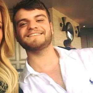 Meet your Posher, Jonathan