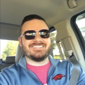 Meet your Posher, Joshua