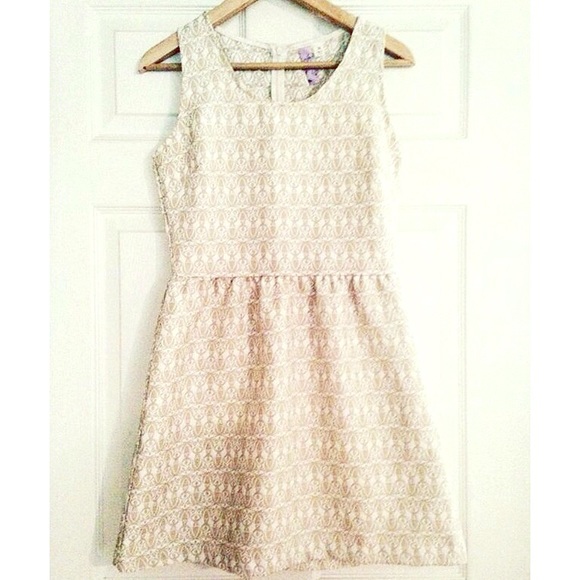 Gold & Ivory dress - Picture 1 of 1