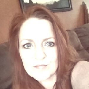 Meet your Posher, Holly