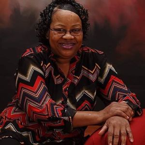 Meet your Posher, Bernice