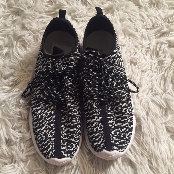 ✨Sneakers