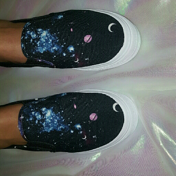 H&M Slip on Platform shoes