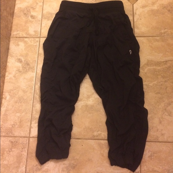 Live To Move Ivivva Crops