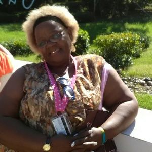 Meet your Posher, Iris