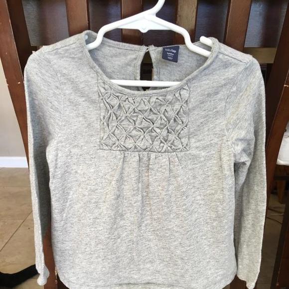 Long sleeved heather grey shirt