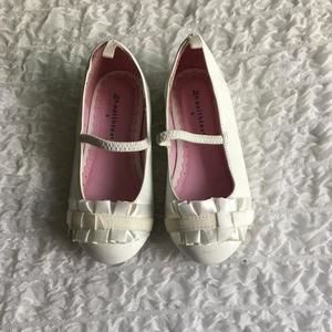 White Dress shoes size 8