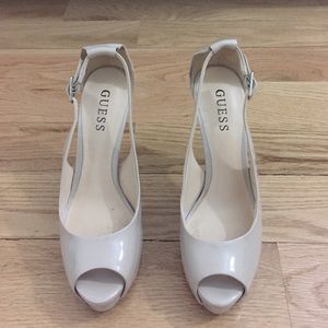 Nude peep toe heel