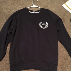 Size small vs hoodie.