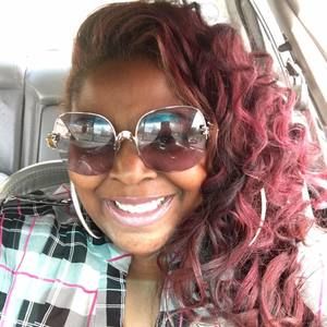 Meet your Posher, Kat