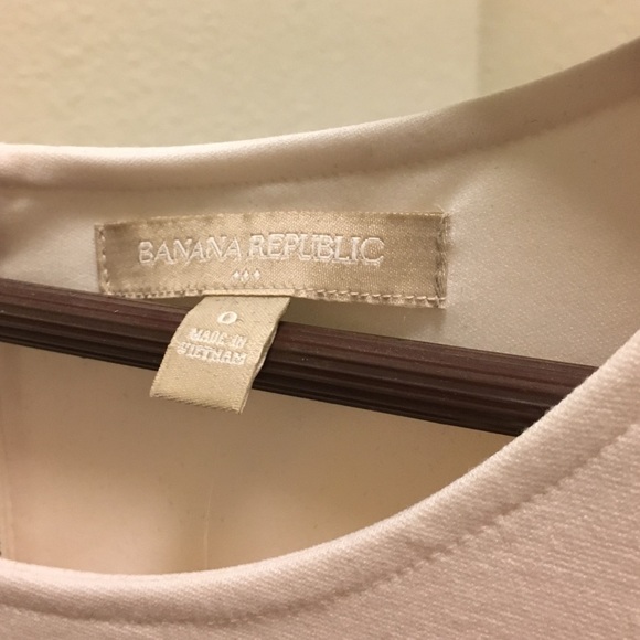 Banana republic cream colored dress - Picture 3 of 4