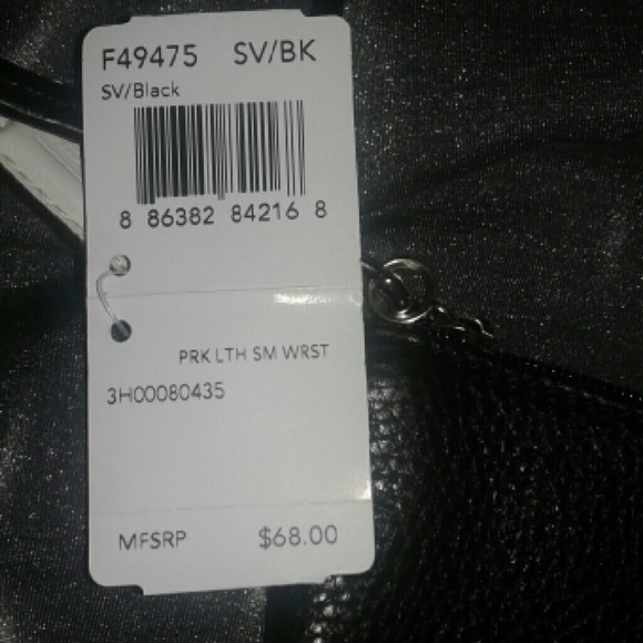 Coach Wristlet - Picture 3 of 4