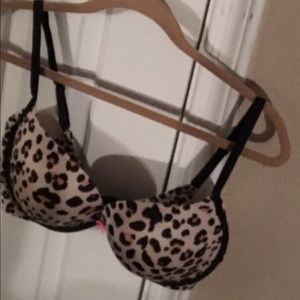 Victoria's Secret bra 34DD