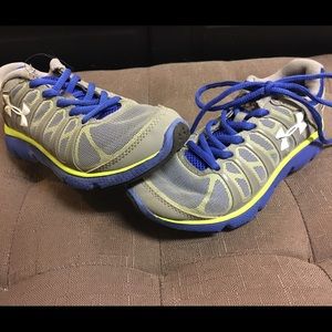 Boys Under Armour shoes
