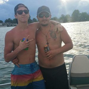 Meet your Posher, Joshua