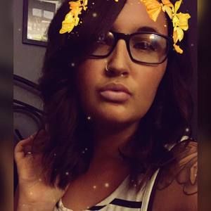 Meet your Posher, Lizzie