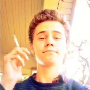 Meet your Posher, Cade