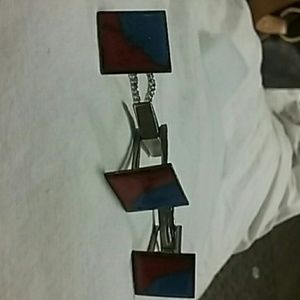 These are 60s styled cuff links and tie pin